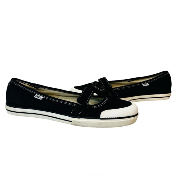 Vans Black Canvas Gisele Size 8 ASO Bella Swan Mary Jane Sneakers - Picture 1 of 8